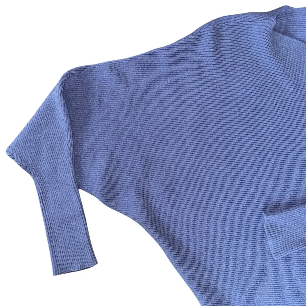 PHILOSOPHY gorgeous batwing sweater - Picture 2 of 5